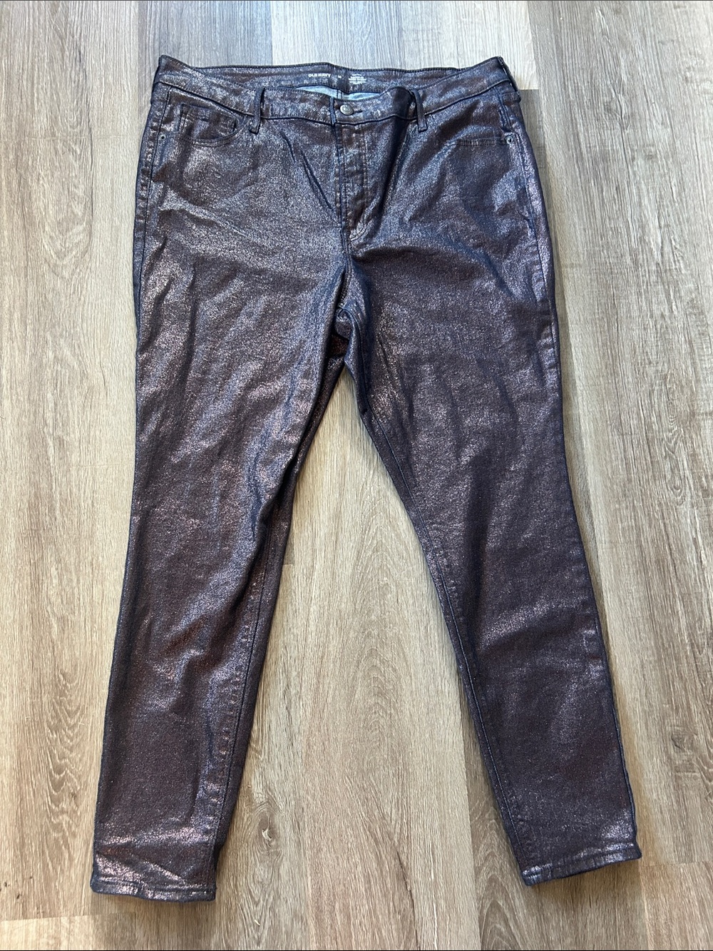 Women’s Metallic Skinny Jeans